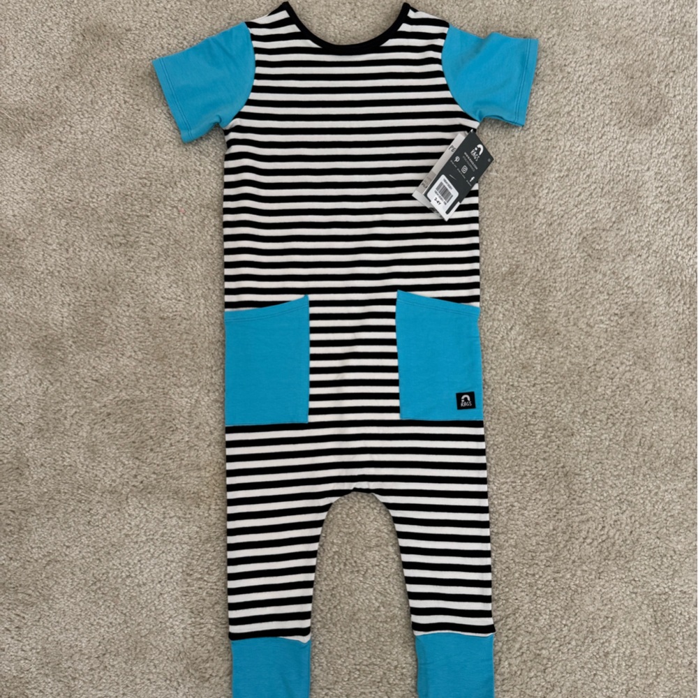 Rags to Raches Striped Black and Blue Kids One Piece Romper 3-4 Years